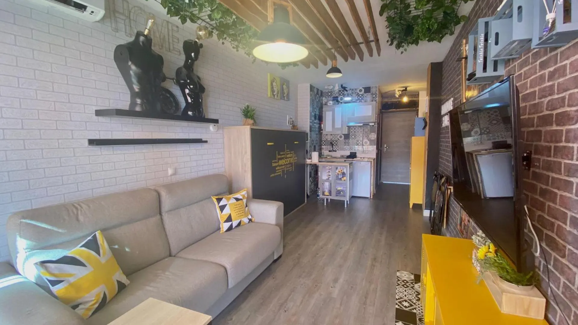 Διαμέρισμα Saltillo Alto Boutique Studio Τορρεμολίνος
